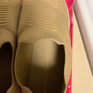 Harmony balance slip on tennis shoes